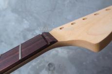 WARMOTH Maple NECK 22F / Indian Rosewood / Moderen CBS Stratocaster_7