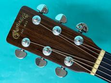 Martin D-18_5