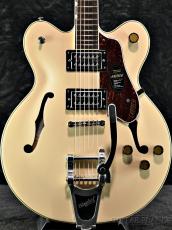 Gretsch G2622T Streamliner Center Block Double-Cut with Bigsby-Vintage White-