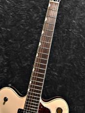 Gretsch G2622T Streamliner Center Block Double-Cut with Bigsby-Vintage White-_5