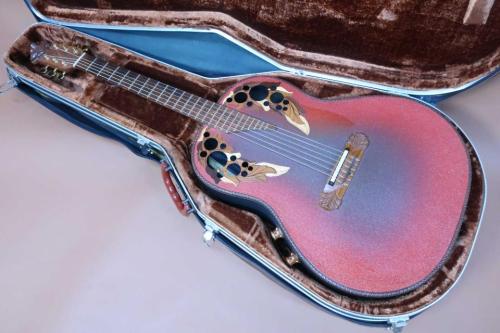 Ovation Super Adamas 1687-2 / Red・Deep Bowl・Non Cutaway・Adamas Epaulet・Under Finish Clear guard・Graphite Top・Lyrachord Back・Wood knob・mono out 【With Original Braun Hard Case Case Cover】 1979年製