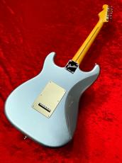 Fender Limited Edition American Professional Classic Stratocaster -Mystic Ice Bluel- #US26019684 ≒3.49kg_6