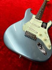 Fender Limited Edition American Professional Classic Stratocaster -Mystic Ice Bluel- #US26021477 ≒3.47kg_3