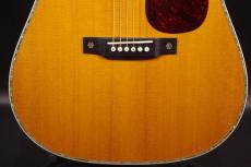 Martin D-42_9