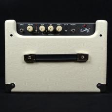 Fender Rumble 25 V3 IVORY 100V JPN_5