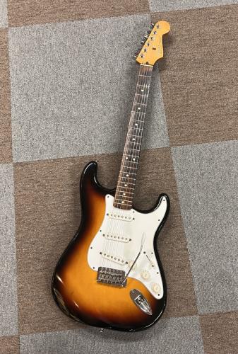 Fender Standard Stratocaster