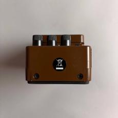 BEHRINGER AM100_3