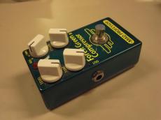 MAD PROFESSOR Forest Green Compressor_4