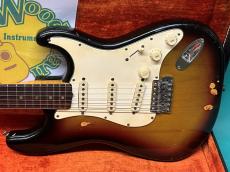 Fender STRATOCASTER 3CS/R_2