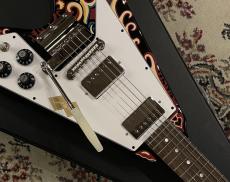 Epiphone 【Psychedelic Painted 】Inspired by Gibson Custom Jimi Hendrix "Love Drops" Flying V (24121525051)_6