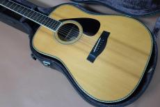 YAMAHA L-10 / 初期 Model・Original Gold TM-50G・Solid Ezo Spruce Top・Solid Jacaranda Side and Back・Ebony Fingerboard & Bridge・Mahogany Neck・Original Tortoiseshell Pick guard【With Yamaha Hard Case】1978年製_2