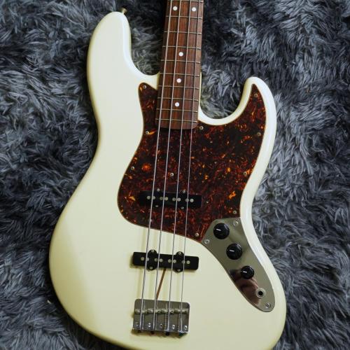 Fender Japan JB62 Vintage White 【中古】【Pシリアル 1999年～2002年製】