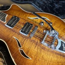 Taylor 35th Anniversary XXXV T3B-K Feathered KOA Top with Bigsby_3