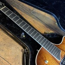 Taylor 35th Anniversary XXXV T3B-K Feathered KOA Top with Bigsby_4