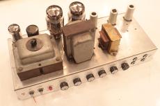 Marshall 1964 JTM45 "White Front Panel with Maroon "Marshall" Badge"_4