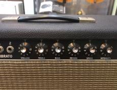 Fender '65 DELUXE REVERB_3
