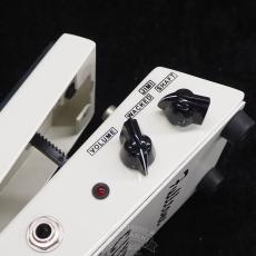 Fulltone CLYDE Deluxe Wah Wah Pedal (White)_3
