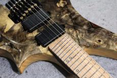 Tobon Guitars Custom Order Model TG053 6st Backeye Burl Top Black Burst 【コロンビア製】【6弦仕様】【ヘッドレス】_6