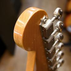 Fender Japan ST57-53_3