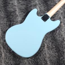 Squier Sonic Bronco Bass Daphne Blue_3