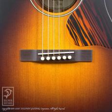 IRIS GUITAR COMPANY  The OG Model Adirondack Spruce Tobacco Burst_10