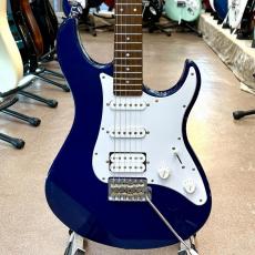 YAMAHA Pacifica 012