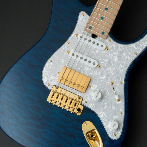T's DST-Classic 24 w/Master Grade Quilt Maple -Trans Blue- #033059