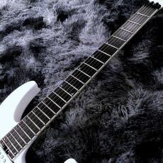 Jackson Pro Plus Series Soloist SLA3 Snow White / Ebony 【特価】【生産完了カラー】【スルーネック】_4