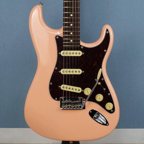 Fender Limited Edition Player II Stratocaster RW Shell Pink