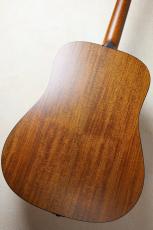 Martin 【ストロークが心地よく決まる・美品中古】D-16E Mahogany 2024年製【無金利キャンペーン】_5