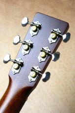 Martin 【ストロークが心地よく決まる・美品中古】D-16E Mahogany 2024年製【無金利キャンペーン】_11