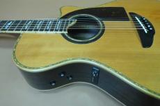 YAMAHA APX-50TS Custom / Single Side Head・TMS-30G Peg・Cutaway・Solid Spruce Top・Indian Rosewood Side and APXC Arched Back・Tortois Color Pick guard・Original PZ-3 Pickup System 【With Original APX Custom Case】 _8