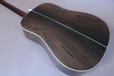 Martin D-28CWB Commemorative Edition / Clarence White・Large Sound Hole・Premium Adirondack Spruce Top・Premium Brazilian Rosewood  Side and Back・Ebony Fingerboard and Bridge ・Long Sddle【With Original Case】2003_7