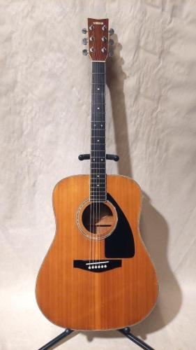 YAMAHA FG-300M