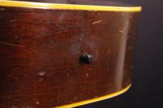 Gibson LG-2_7
