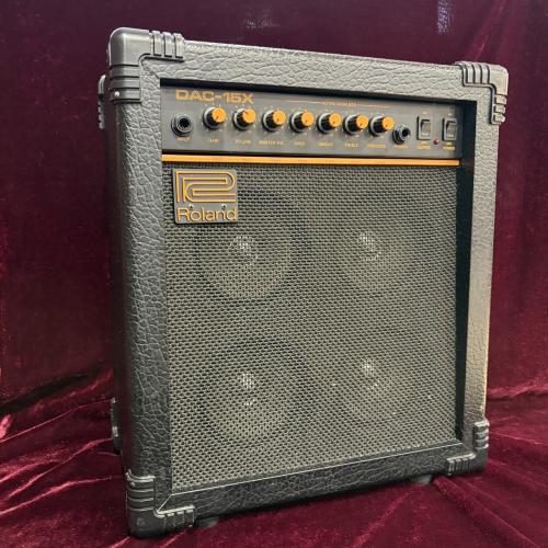 Roland DAC-15X