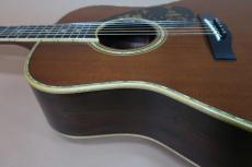 YAMAHA LL-51A Custom / Abalone Head Trim and Custom Inlay・Abalone Trim and Rosette・Solid Spruce Top・Solid Brazilian  rosewood Side and Back・Ebony fingerboard and Bridge・Tortoise Color Pick guard【With Origina_13