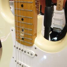 Fender Japan ST57-58US_3