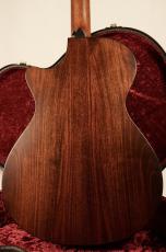 Taylor <2021年製 美品> 322ce Blackwood V-Class Shaded Edgeburst  【ES2搭載 純正ハードケース付】_4