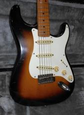 Fender STRATOCASTER_4