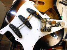 Fender STRATOCASTER_2