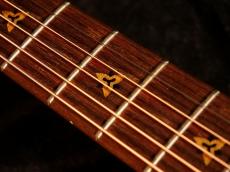 Ovation Super Adamas 1587-2【人気のレッド 最高峰スーパーアダマス チョイ訳ありの為お買い得価格でのご提供!演奏性やサウンド重視の方にオススメです!】_10
