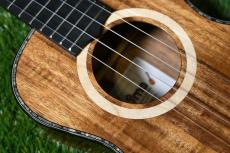 Uma ukulele UK-30ST Tenor_10