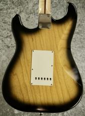Fender Custom Shop 1954 Stratocaster / Refinished 2Tone Sunburst[1994年製]_7