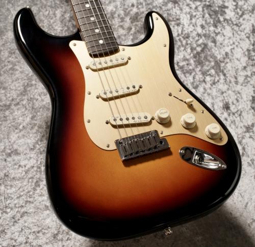Fender American Ultra Stratocaster RW / Ultraburst  [2024年製][3.76kg]