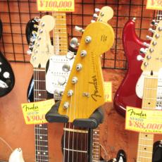Fender Japan ST62_4