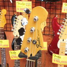 Fender Standard Jazz Bass_4