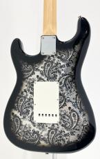 Fender Made in Japan Limited Stratocaster, Maple Fingerboard / Black Paisley_6