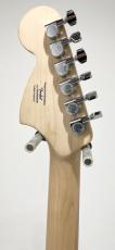 Squier Affinity Series Stratocaster, Laurel Fingerboard, White Pickguard / 3-Color Sunburst_9
