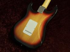 Fender Made in Japan Traditional 60s Stratocaster RW 3-Color Sunburst【打倒夏バテ!健康促進セール!】_4